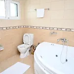 Bella Vista