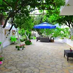 Bella Vista *