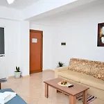 Bella Vista Apartment *