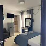 Bella Vista *