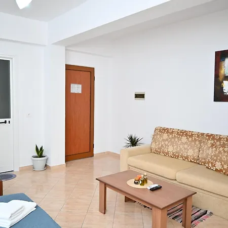 Bella Vista Apartment *